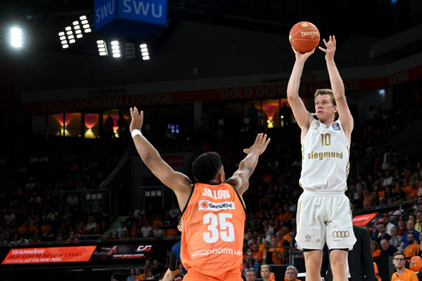 让它在搜索 让它在搜索